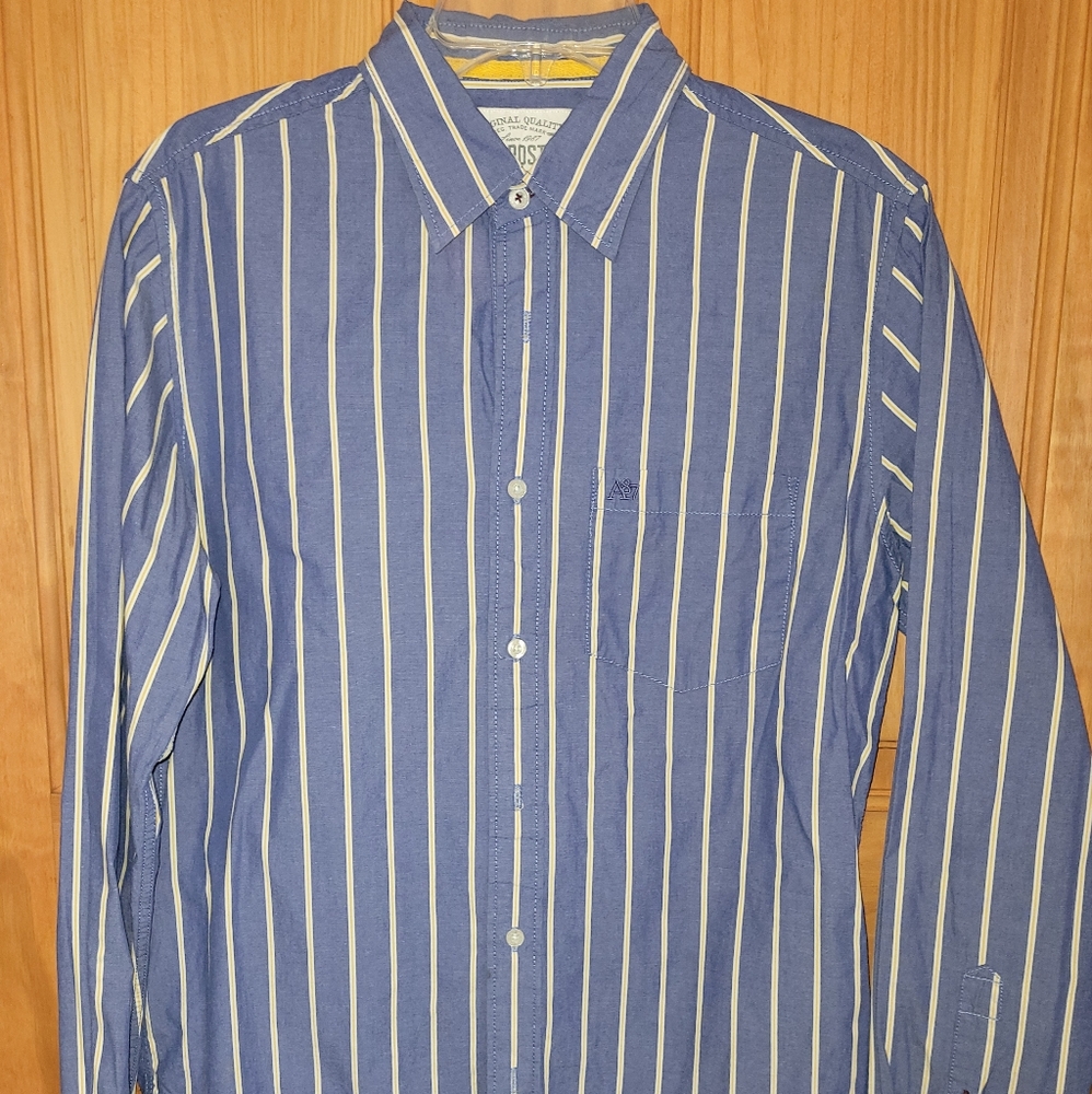 Aeropostale Young Man's Button Down Oxford Size S